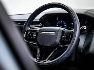 Land Rover Range Rover Velar D300 Dynamic SE - Image 11