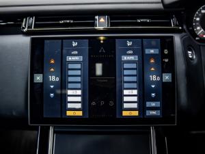 Land Rover Range Rover Velar D300 Dynamic SE - Image 16
