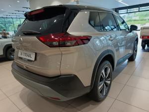Nissan X-Trail 2.5 4x4 Acenta Plus - Image 12