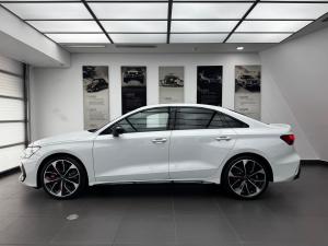 Audi S3 sedan TFSI quattro - Image 4