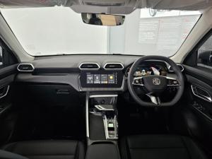 MG ZS Pro 1.5T Comfort - Image 13