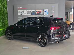 Volkswagen Golf GTI - Image 3