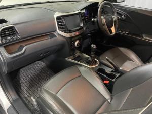 Mahindra XUV300 1.5TD W8 - Image 10