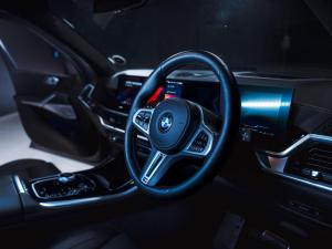 BMW X5 M60i - Image 8