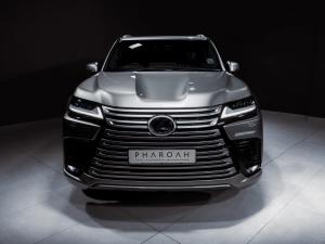 Lexus LX 600 VIP - Image 2