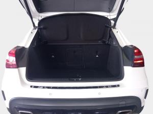 Mercedes-Benz GLA GLA200 auto - Image 10