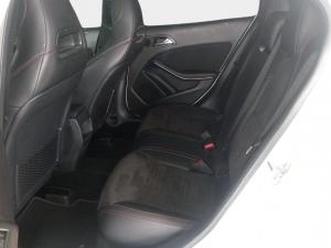 Mercedes-Benz GLA GLA200 auto - Image 15