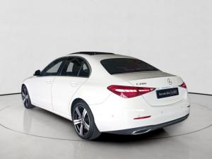 Mercedes-Benz C-Class C200 Avantgarde - Image 5