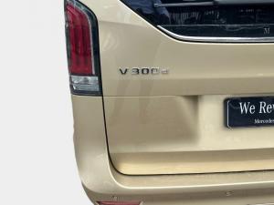 Mercedes-Benz V-Class V300d Exclusive - Image 20
