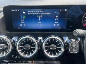 Mercedes-Benz GLA GLA200 Progressive - Image 13