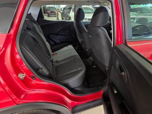 Mahindra XUV300 1.2T W6 - Image 12