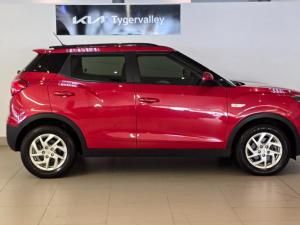 Mahindra XUV300 1.2T W6 - Image 3