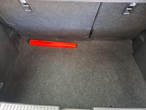 Suzuki Baleno 1.5 GL Limited Edition - Image 9