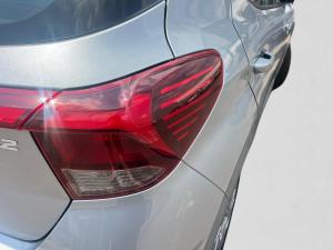 Hyundai Grand i10 1.2 Premium hatch - Image 11