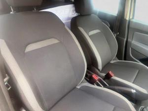 Renault Duster 1.6 Expression - Image 17