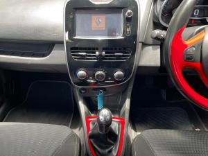 Renault Clio 66kW turbo Blaze - Image 17