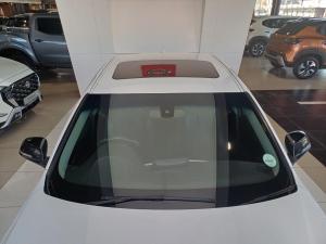 BMW 3 Series 330i auto - Image 15