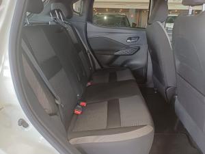 Nissan Magnite 1.0 Visia auto - Image 17