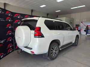 Toyota Land Cruiser Prado 2.8GD VX-L - Image 4