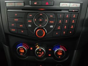 Mazda BT-50 2.2 double cab SLE auto - Image 4