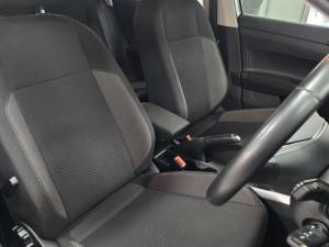 Volkswagen Polo hatch 1.0TSI Life manual - Image 13