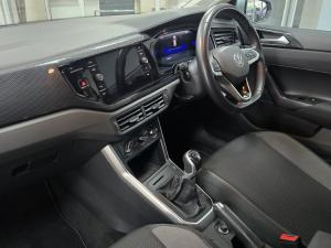 Volkswagen Polo hatch 1.0TSI Life manual - Image 14