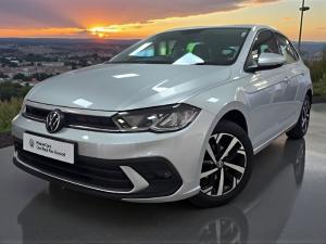 Volkswagen Polo hatch 1.0TSI Life manual - Image 1