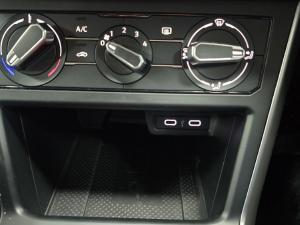 Volkswagen Polo hatch 1.0TSI Life manual - Image 7