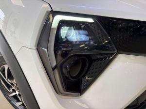 Mahindra XUV 3XO 1.2T AX5 auto - Image 4