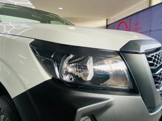 Nissan Navara 2.5DDTi single cab XE