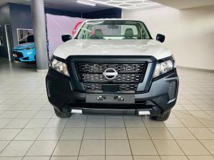 Nissan Navara 2.5DDTi single cab XE - Image 1