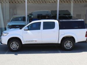 Toyota Hilux 3.0D-4D double cab 4x4 Raider Legend 45 auto - Image 2
