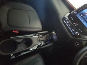 Toyota Corolla Cross 1.8 Hybrid GR-Sport - Image 12