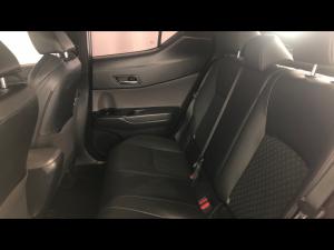 Toyota C-HR 1.2T Luxury - Image 11