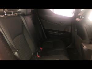Toyota C-HR 1.2T Luxury - Image 12
