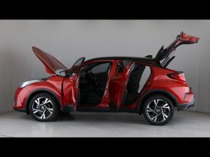 Toyota C-HR 1.2T Luxury - Image 26