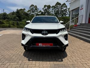 Toyota Fortuner 2.8GD-6 4x4 VX - Image 4