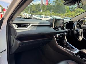 Toyota RAV4 2.0 VX - Image 7
