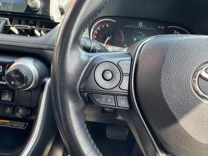Toyota RAV4 2.0 VX - Image 9