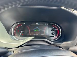 Toyota RAV4 2.0 VX - Image 11