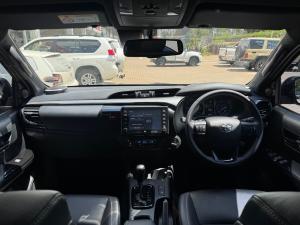 Toyota Hilux 2.8GD-6 double cab 4x4 Legend auto - Image 6