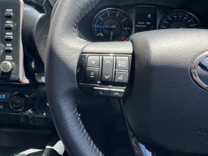 Toyota Hilux 2.8GD-6 double cab 4x4 Legend auto - Image 9