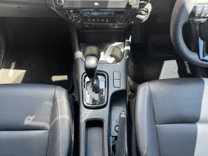 Toyota Hilux 2.8GD-6 double cab 4x4 Legend auto - Image 12