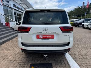 Toyota Land Cruiser 300 3.3D GX-R - Image 5