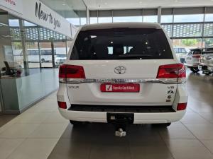Toyota Land Cruiser 200 V8 4.5D VX-R automatic - Image 5