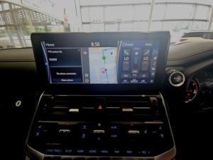 Toyota Landcruiser 300 V6 3.3D GR-S - Image 12