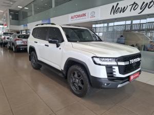 Toyota Landcruiser 300 V6 3.3D GR-S - Image 1