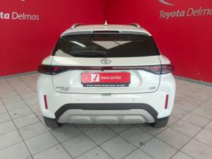 Toyota Starlet Cross 1.5XR automatic - Image 5