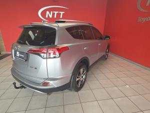 Toyota RAV4 2.0 GX automatic - Image 2