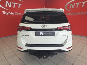 Toyota Fortuner 2.4GD-6 4X4 automatic - Image 5